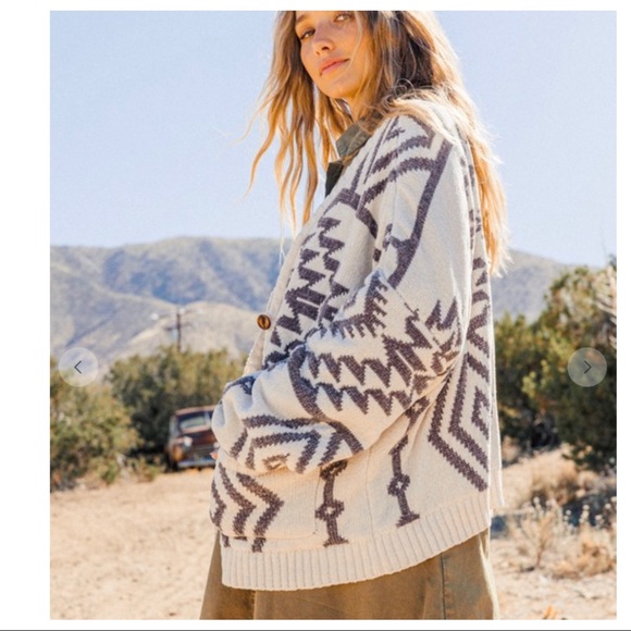 LAST ONE Boho Geometric Pattern Open Sweater Cardigan - Picture 2 of 4